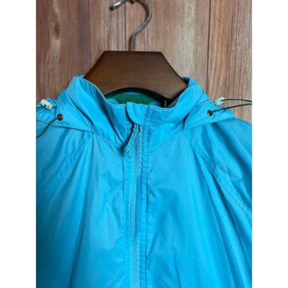 L.L. BEAN Rain Jacket Size S (Bx 9) - Picture 4 of 10